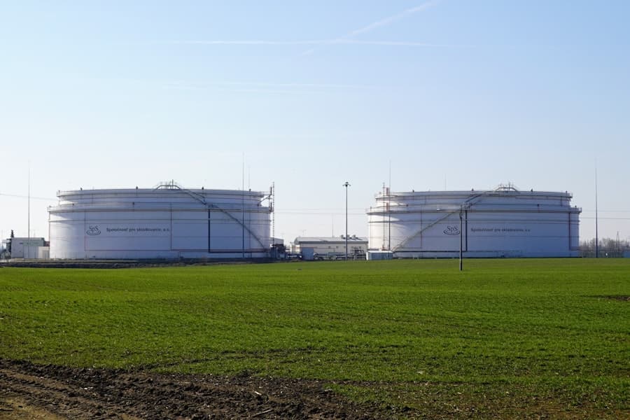 Storage tank depot